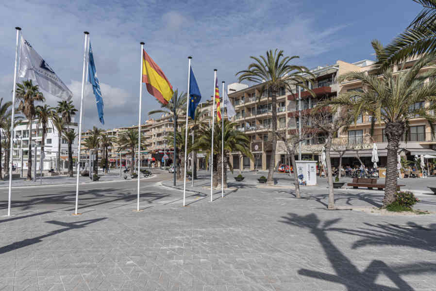 Mallorca - Alcúdia 35 - puerto.jpg